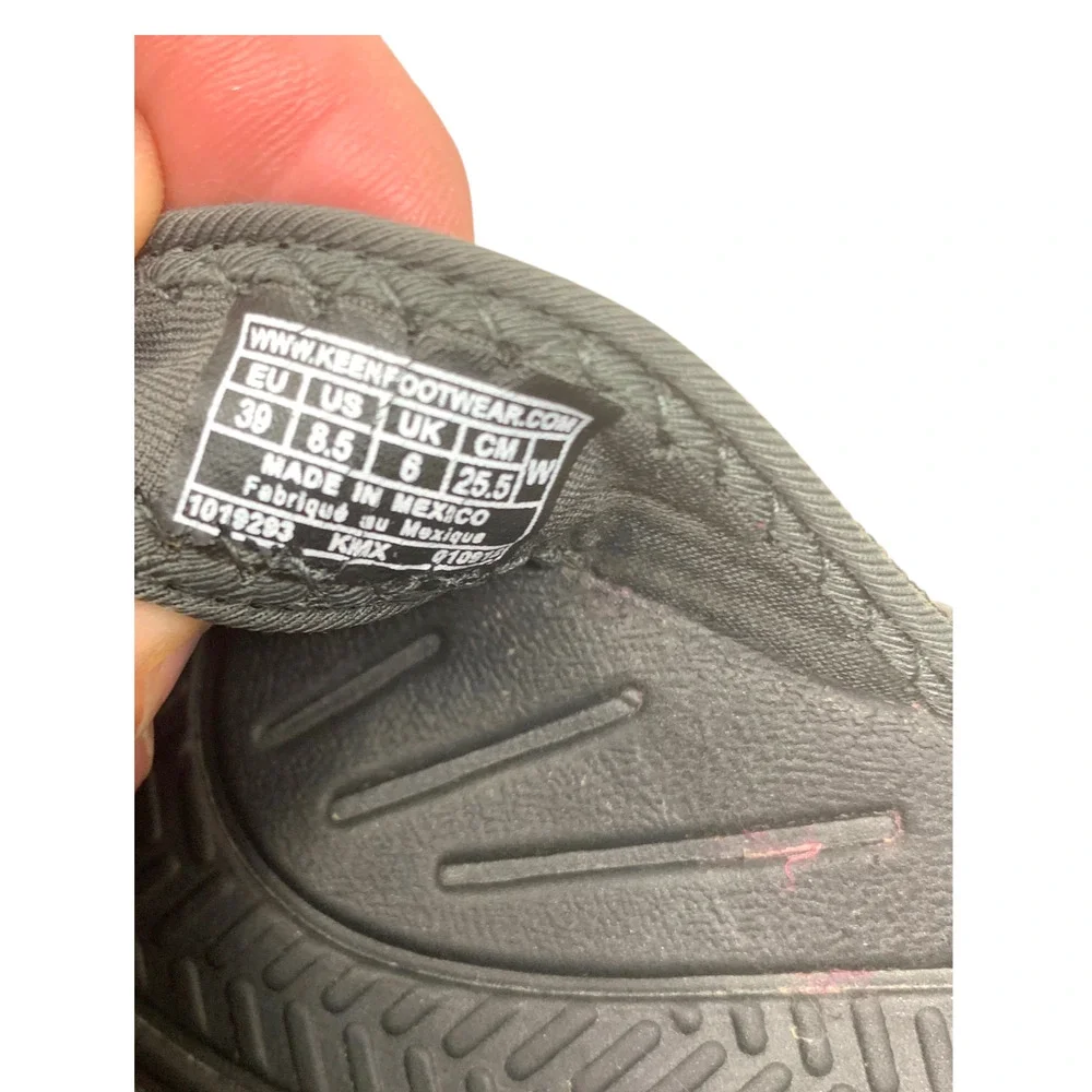 KEEN Kona Flip Flops Women's 8.5 Black Vapor Beach Comfort Sandals Waterproof